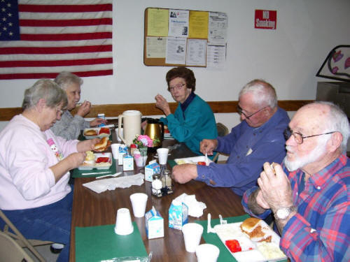 senior_meals_1.jpg